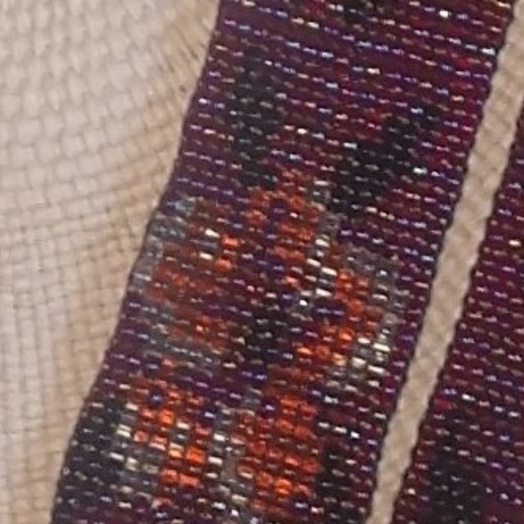 Hand beaded belt - 4 ft 10.5 inches long - Picture 8 of 11
